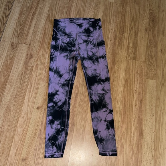 Lululemon Power Thru High Rise Tight Size 6 - Picture 2 of 5